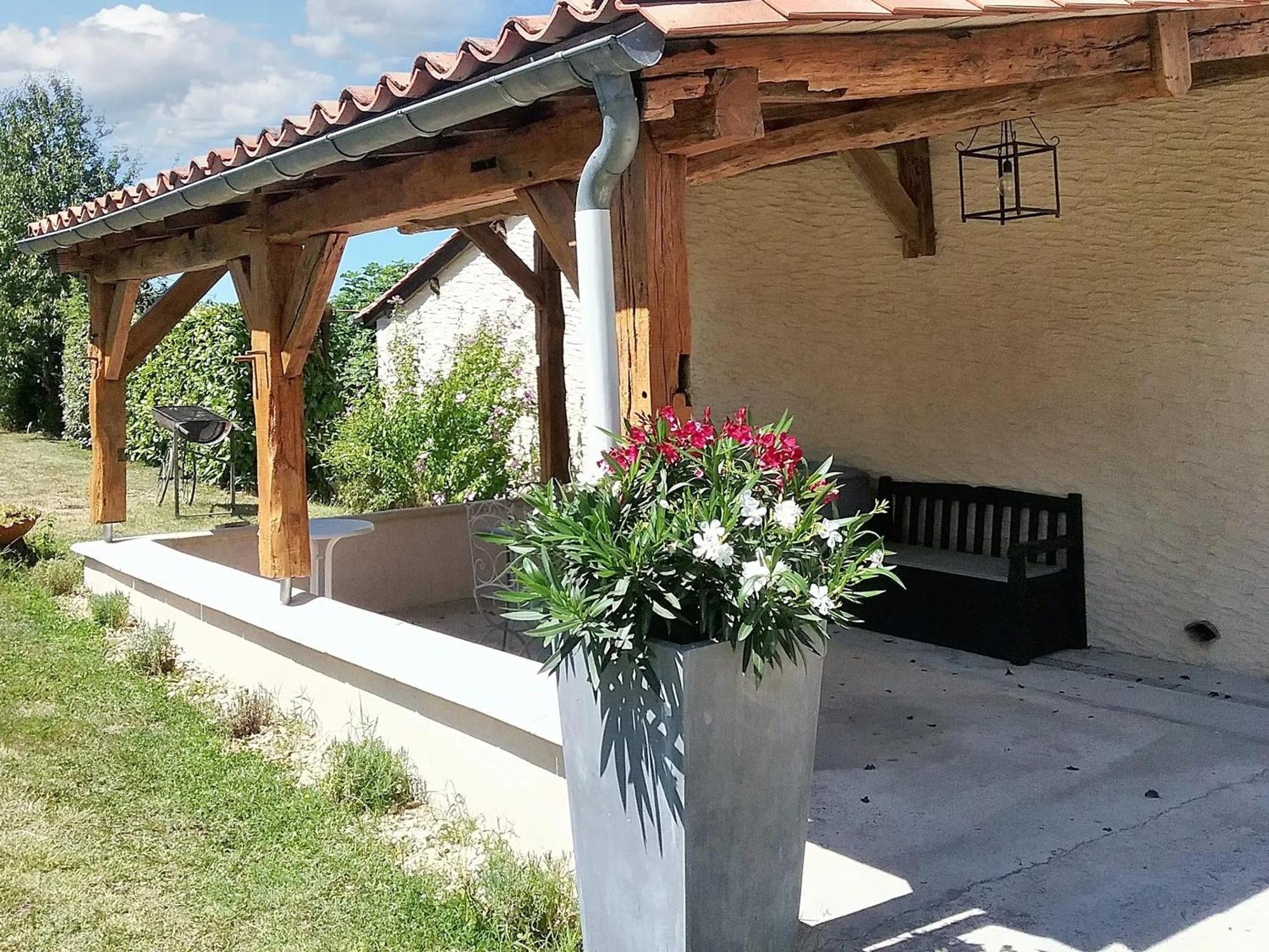 Villa Charmante A Bosset Avec Piscine Partagee Екстер'єр фото